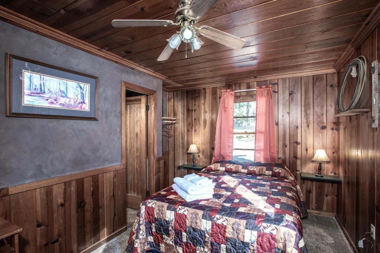 Apache Village 7, Queen Bed, Midtown, Sleeps 2 Ruidoso Eksteriør bilde